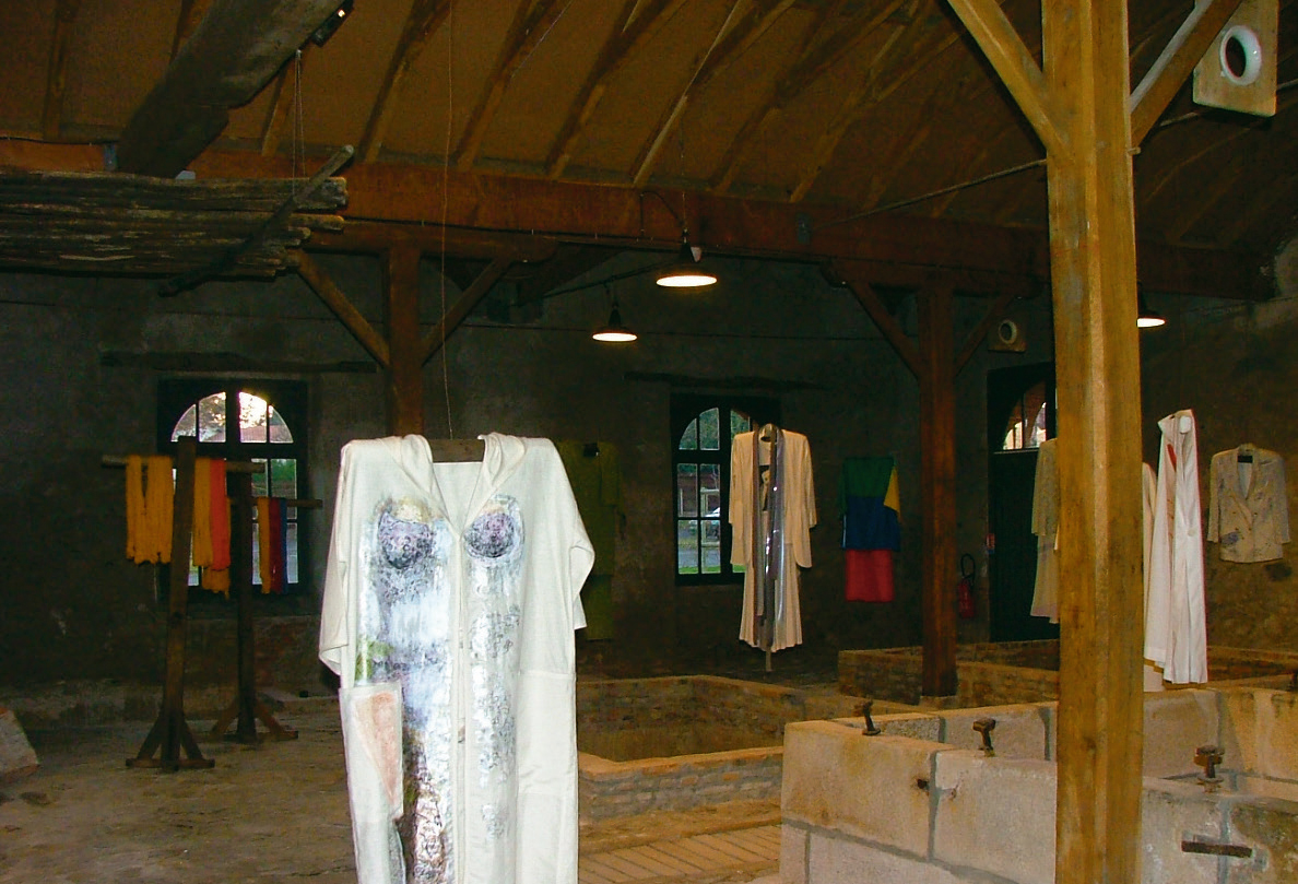 <BR>Exhibition Clothing- 2004 - 2005